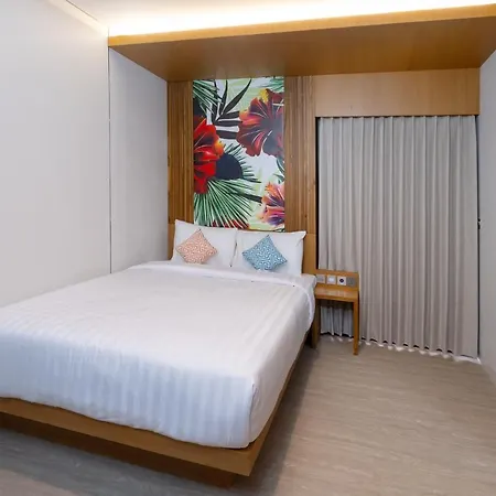 Aralea Coliving Hotel Denpasar  Bagian luar foto