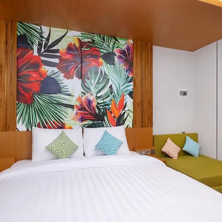 Aralea Coliving Hotel Denpasar  Bagian luar foto