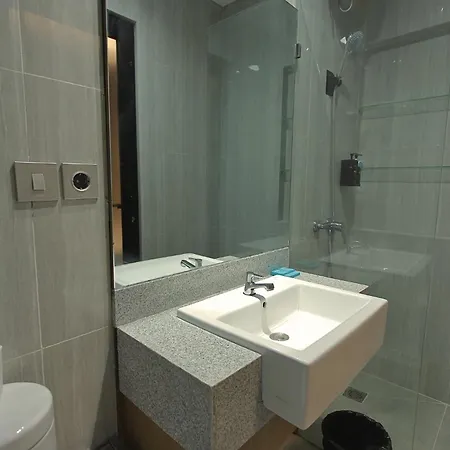 Aralea Coliving Hotel Denpasar  Bagian luar foto